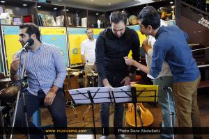مراسم رونمایی و جشن امضای آلبوم «گذر اردیبهشت» اثر گروه دال-  24 اردیبهشت 1395